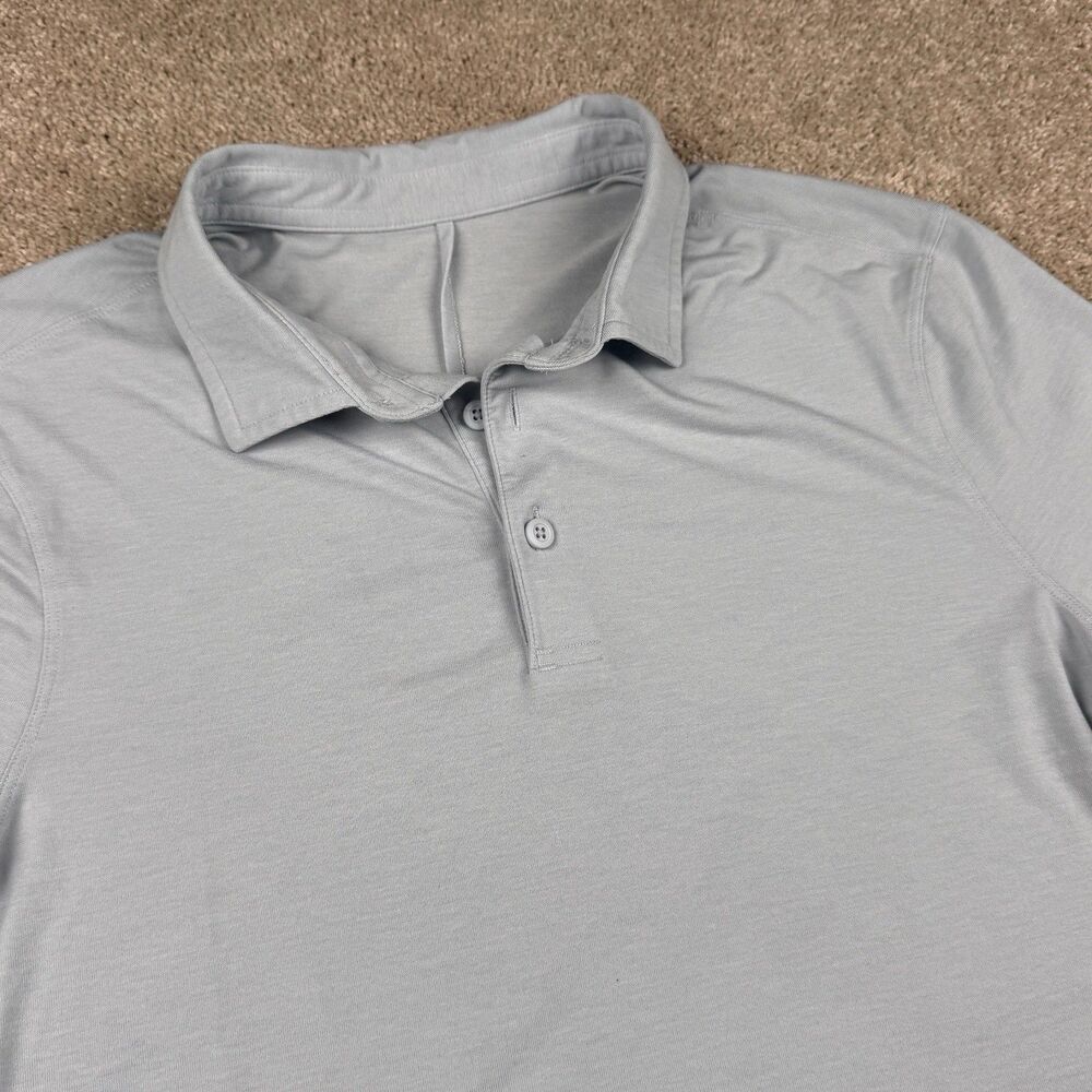 Lululemon Men’s Polo Medium Light Blue Evolution Performance Short Sleeve Golf